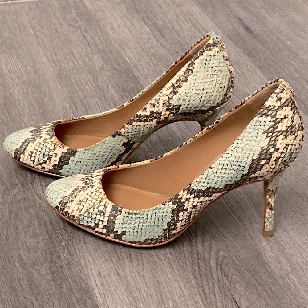 Gorgeous Coach high-heeled shoes - Picture 14 of 16